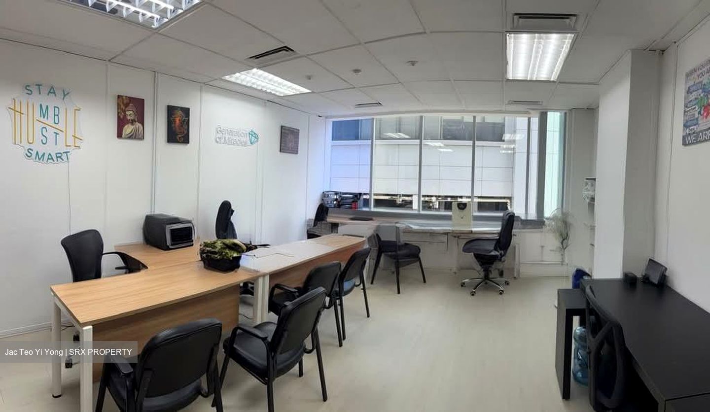 High Street Plaza (D6), Office #545863311